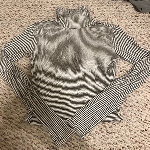 stripped turtle neck tee